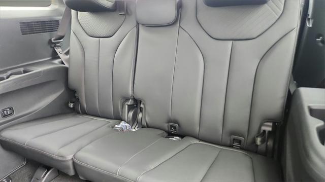 new 2025 Hyundai Palisade car, priced at $45,717