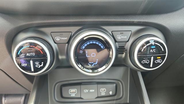 new 2025 Hyundai Venue car, priced at $25,540
