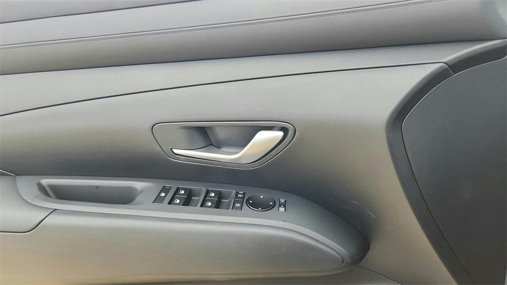 new 2026 Hyundai Tucson car, priced at $28,239