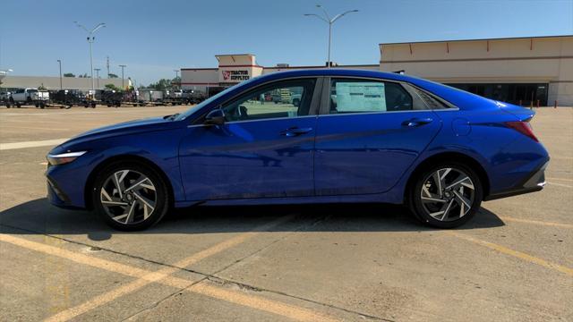 new 2024 Hyundai Elantra car, priced at $25,932