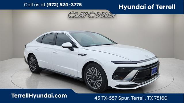 new 2025 Hyundai Sonata Hybrid car, priced at $38,312