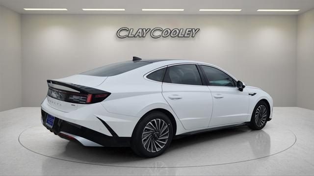 new 2025 Hyundai Sonata Hybrid car, priced at $38,312