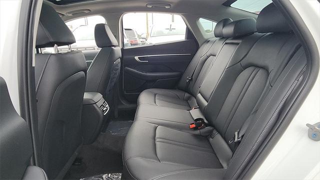 new 2025 Hyundai Sonata Hybrid car, priced at $38,312