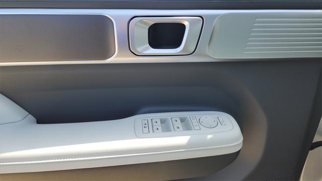 new 2025 Hyundai Santa Fe car, priced at $38,083