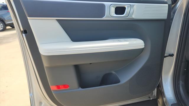 new 2025 Hyundai Santa Fe car, priced at $38,083