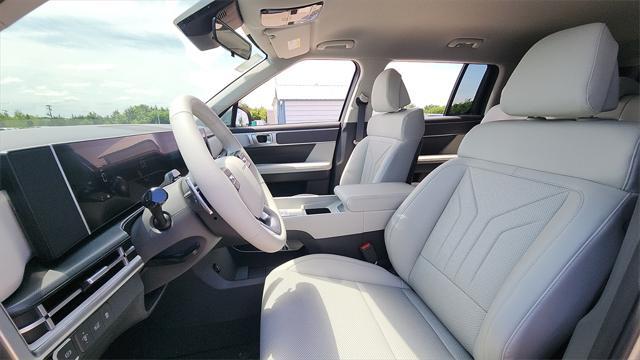 new 2025 Hyundai Santa Fe car, priced at $38,083