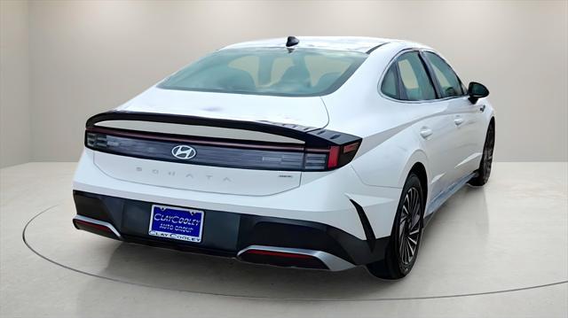 new 2025 Hyundai Sonata Hybrid car, priced at $33,180