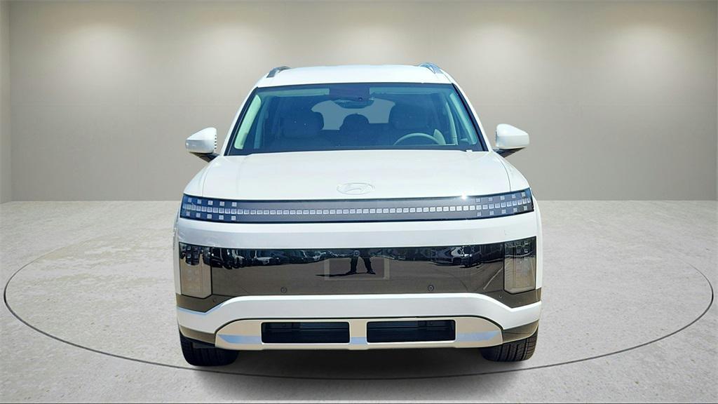 new 2026 Hyundai IONIQ 9 car, priced at $68,828