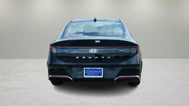 new 2024 Hyundai Sonata car, priced at $28,280