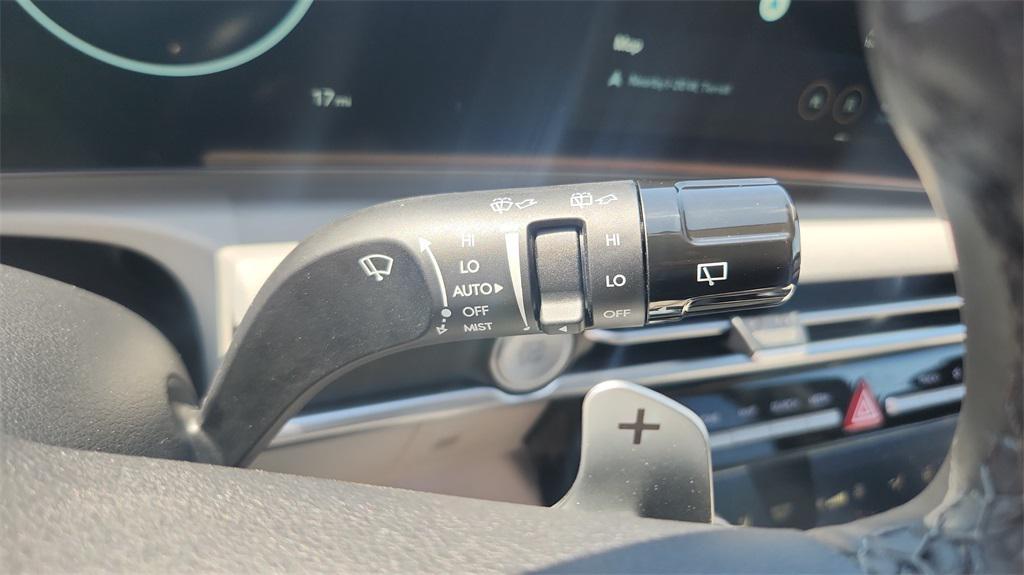 new 2025 Hyundai TUCSON Hybrid car, priced at $41,224