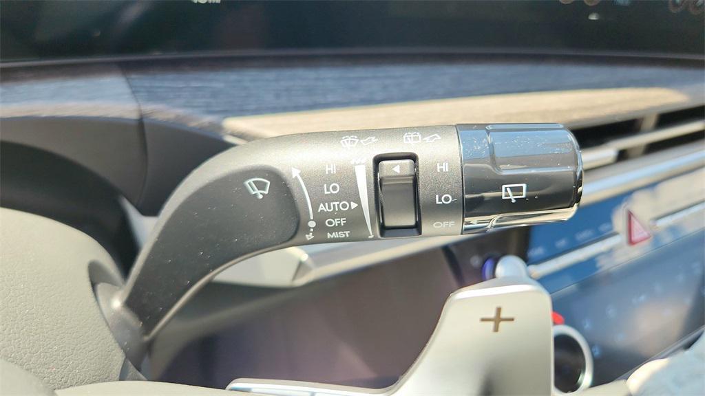 new 2025 Hyundai Santa Fe car, priced at $44,213