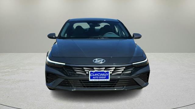 new 2025 Hyundai Elantra car, priced at $26,725