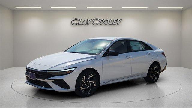 new 2025 Hyundai Elantra car, priced at $22,034