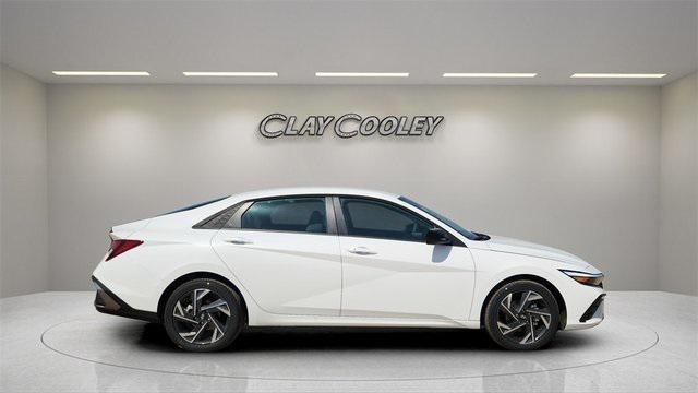 new 2025 Hyundai Elantra car, priced at $22,034