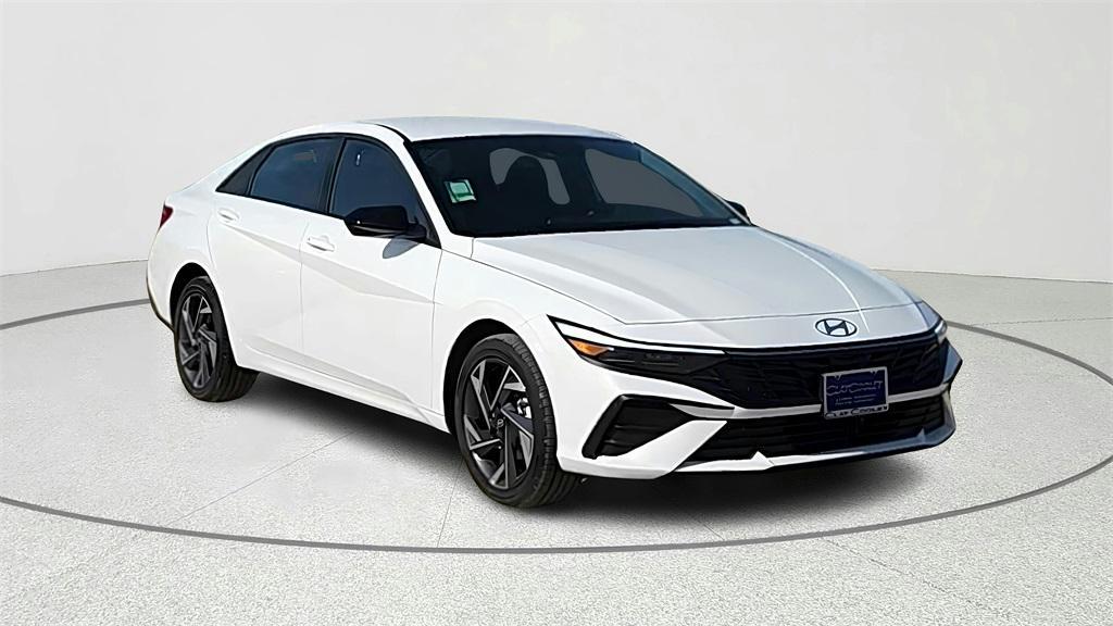new 2025 Hyundai ELANTRA HEV car, priced at $26,095