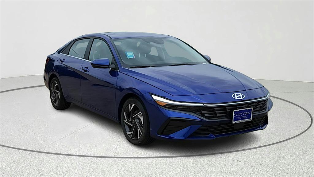 new 2025 Hyundai Elantra car, priced at $24,643