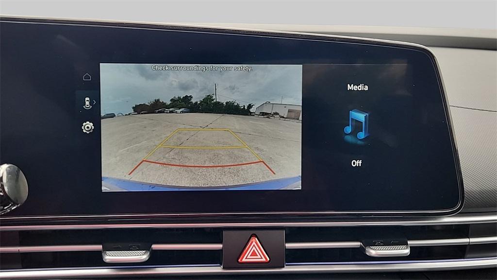 new 2025 Hyundai Elantra car, priced at $23,920