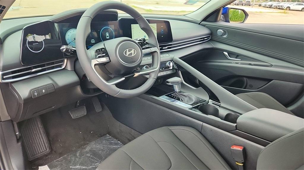 new 2025 Hyundai Elantra car, priced at $24,643