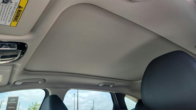 new 2025 Hyundai TUCSON Hybrid car, priced at $43,305