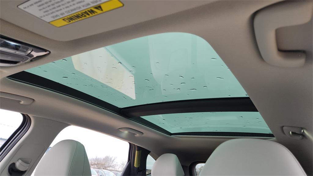 new 2025 Hyundai TUCSON Hybrid car, priced at $36,327