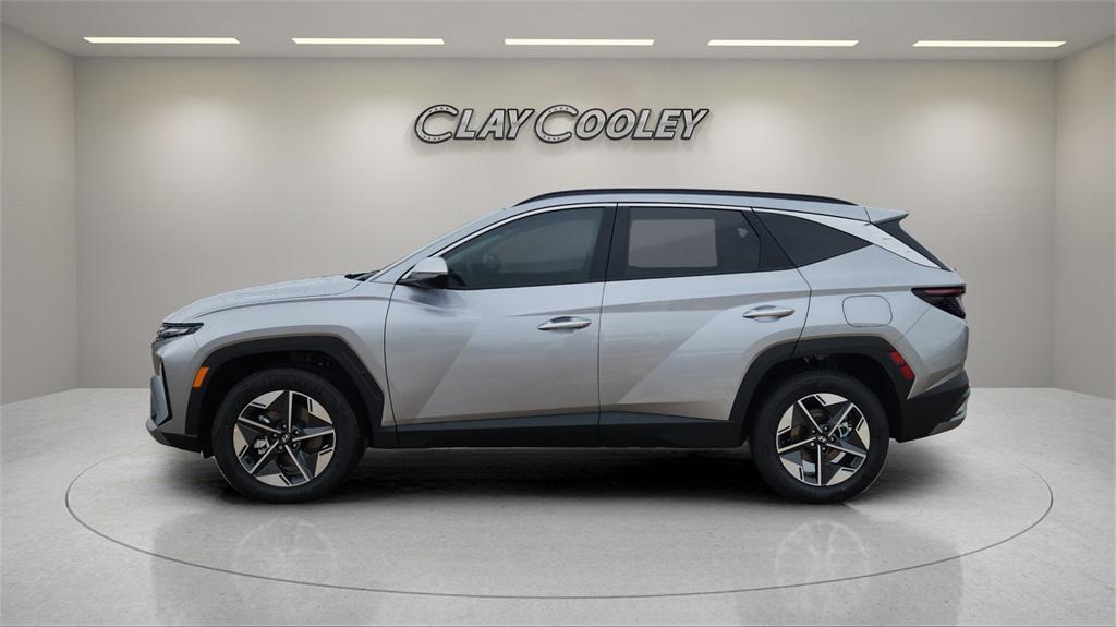 new 2025 Hyundai TUCSON Hybrid car, priced at $36,327