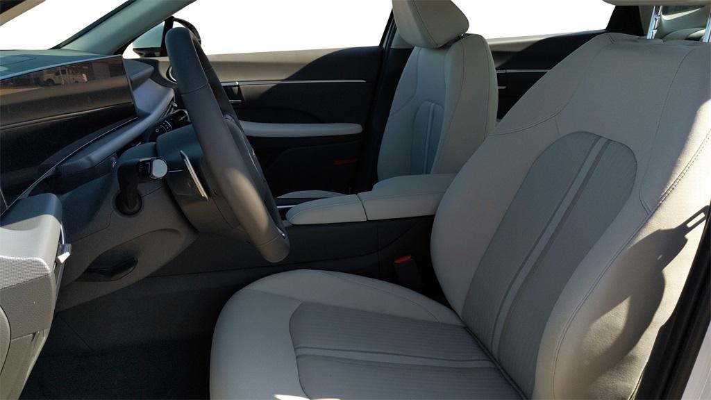 new 2024 Hyundai Sonata car, priced at $31,661