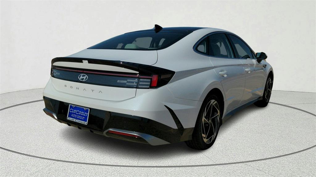 new 2024 Hyundai Sonata car, priced at $31,661