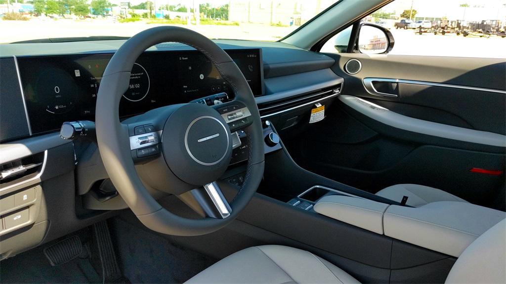 new 2024 Hyundai Sonata car, priced at $32,700
