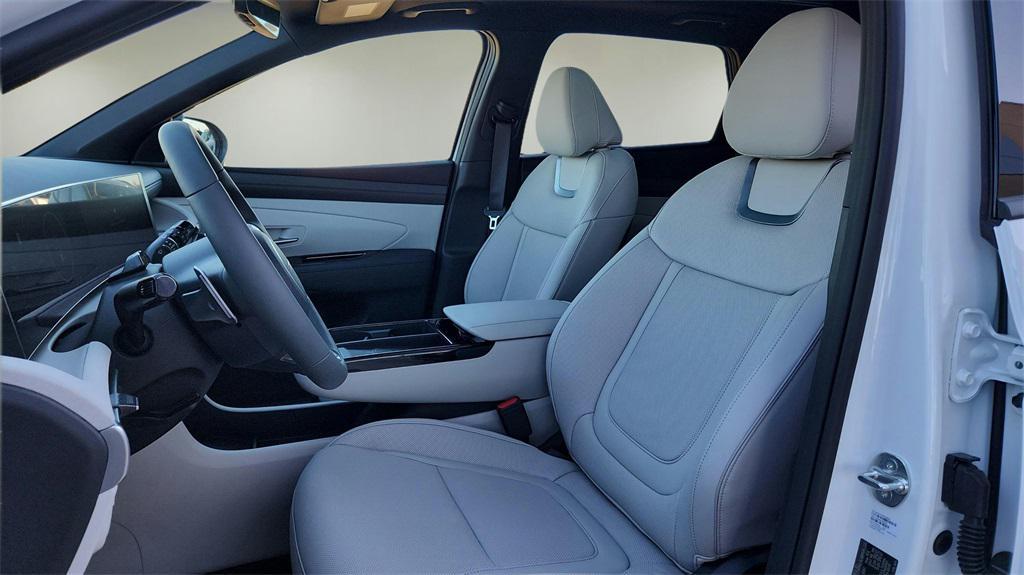 new 2025 Hyundai Tucson car, priced at $37,015