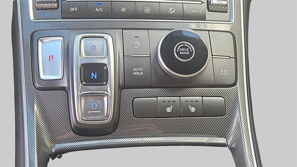 used 2023 Hyundai Santa Fe car, priced at $21,798