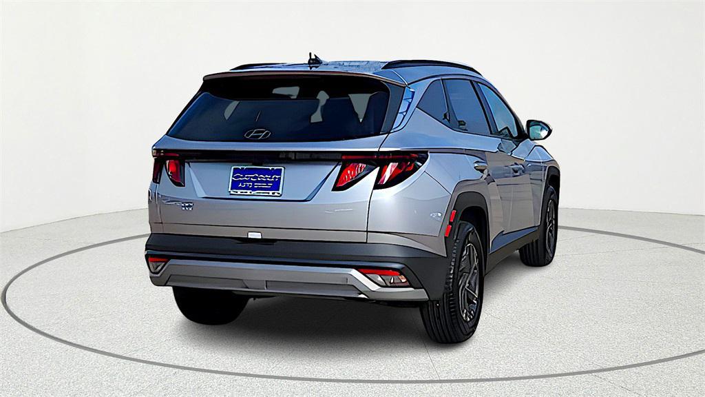 new 2025 Hyundai TUCSON Hybrid car, priced at $32,904