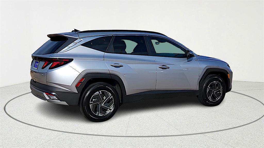 new 2025 Hyundai TUCSON Hybrid car, priced at $32,904