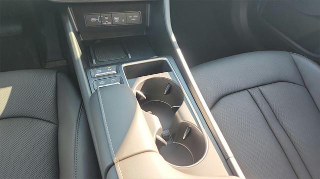 new 2025 Hyundai Sonata Hybrid car, priced at $38,151