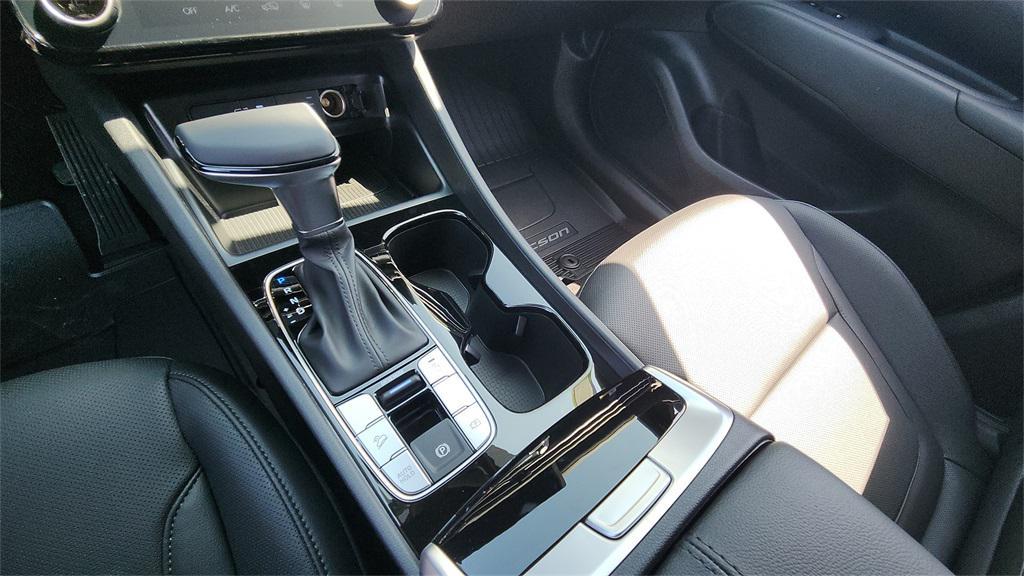 new 2025 Hyundai Tucson car, priced at $31,352