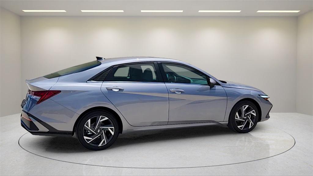new 2025 Hyundai Elantra car, priced at $28,509