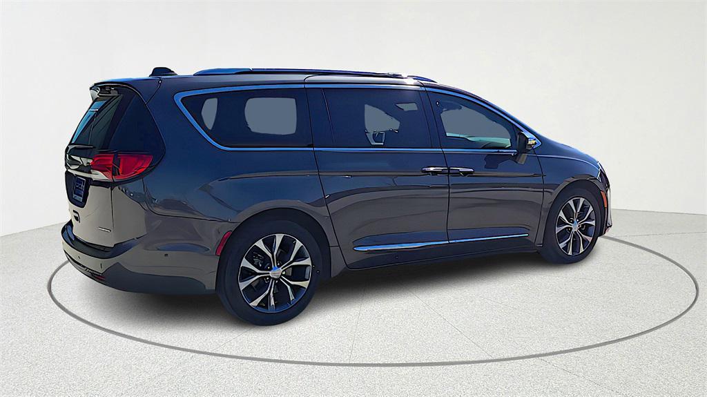 used 2020 Chrysler Pacifica car, priced at $21,170