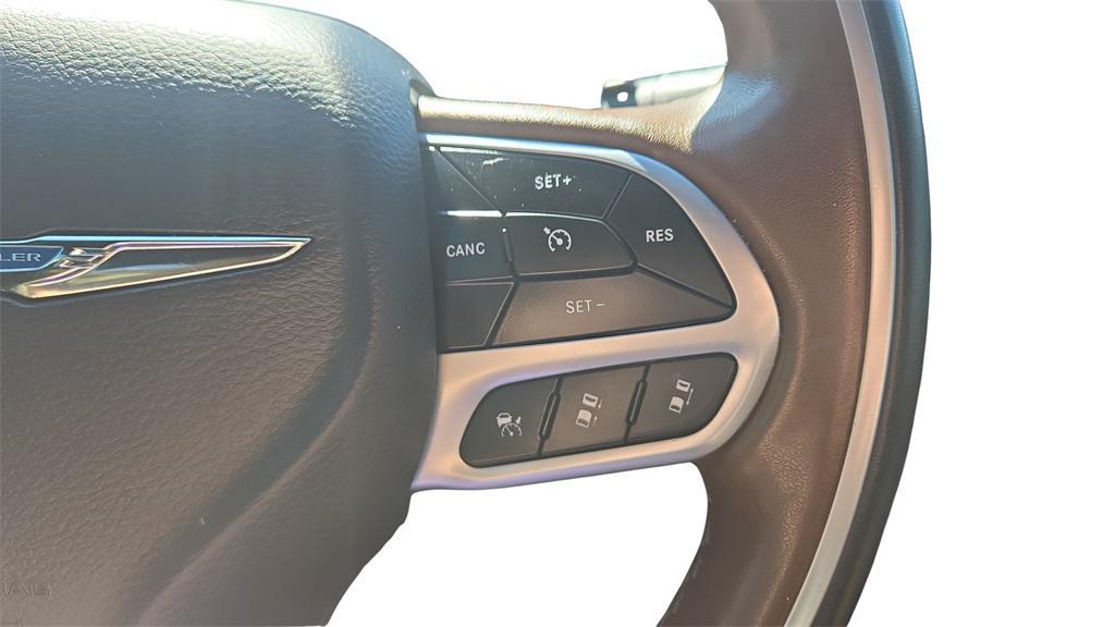 used 2020 Chrysler Pacifica car, priced at $21,170