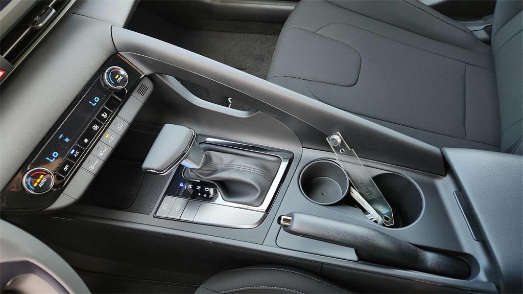 new 2025 Hyundai Elantra car, priced at $22,987