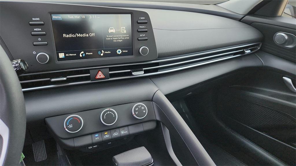 new 2025 Hyundai Elantra car, priced at $21,208