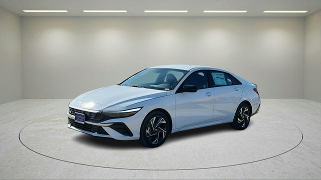 new 2025 Hyundai Elantra car, priced at $29,185