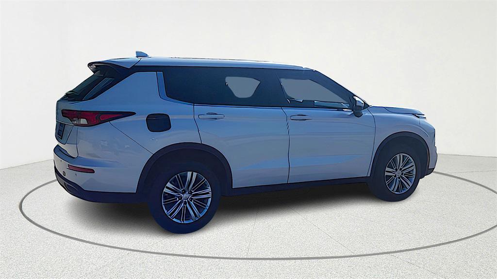 used 2024 Mitsubishi Outlander car, priced at $24,948