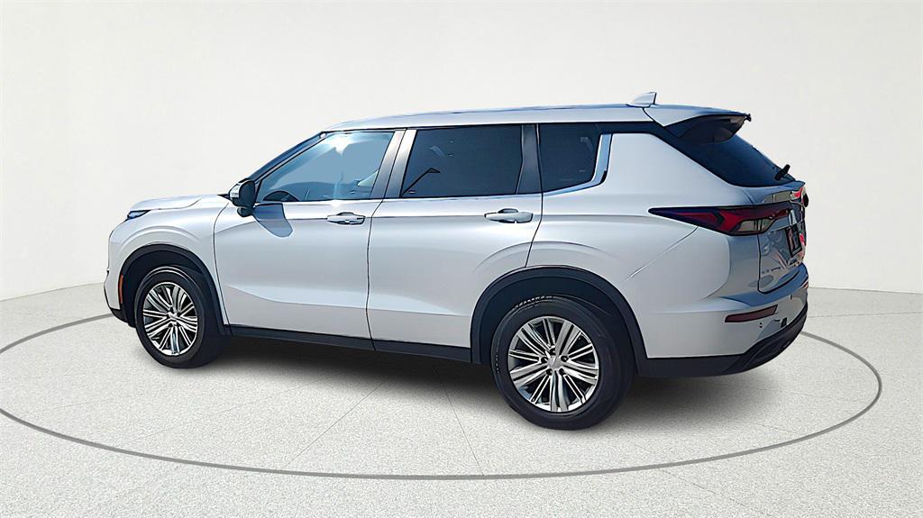 used 2024 Mitsubishi Outlander car, priced at $24,948