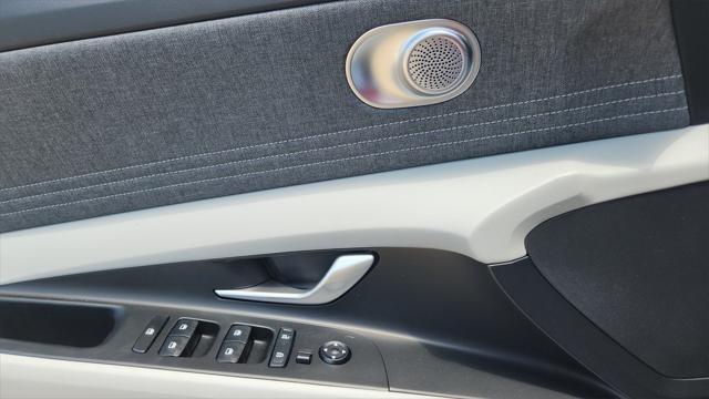 new 2025 Hyundai Elantra car, priced at $27,402