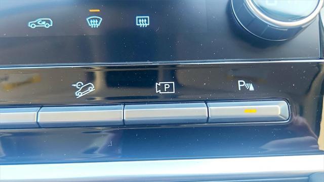 new 2025 Hyundai Santa Fe car, priced at $40,145