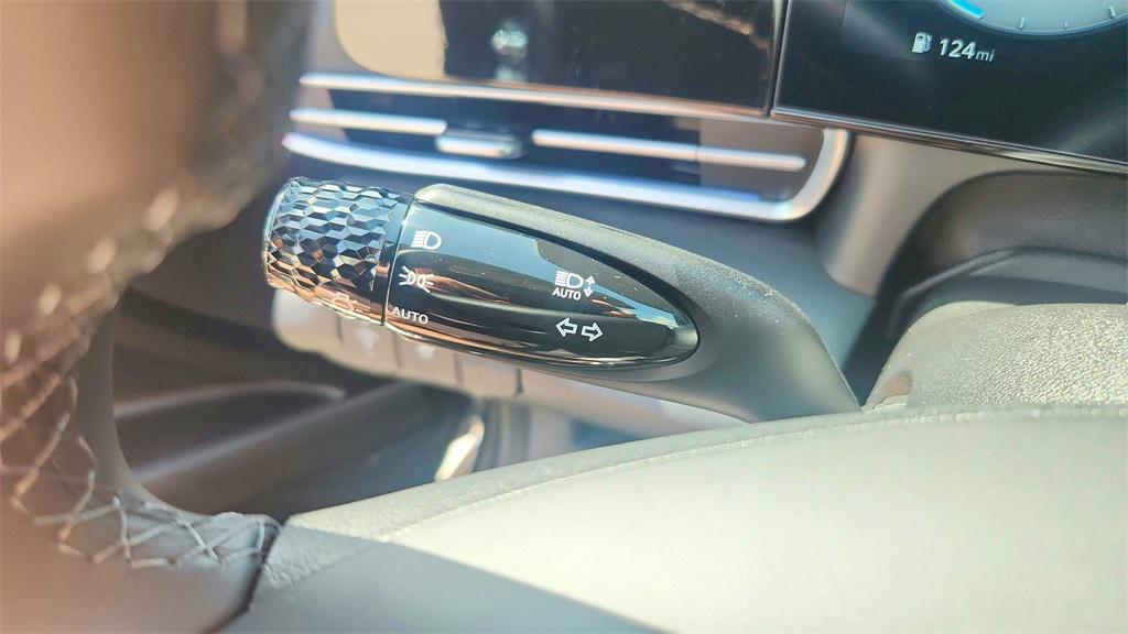 new 2025 Hyundai Elantra car, priced at $26,102
