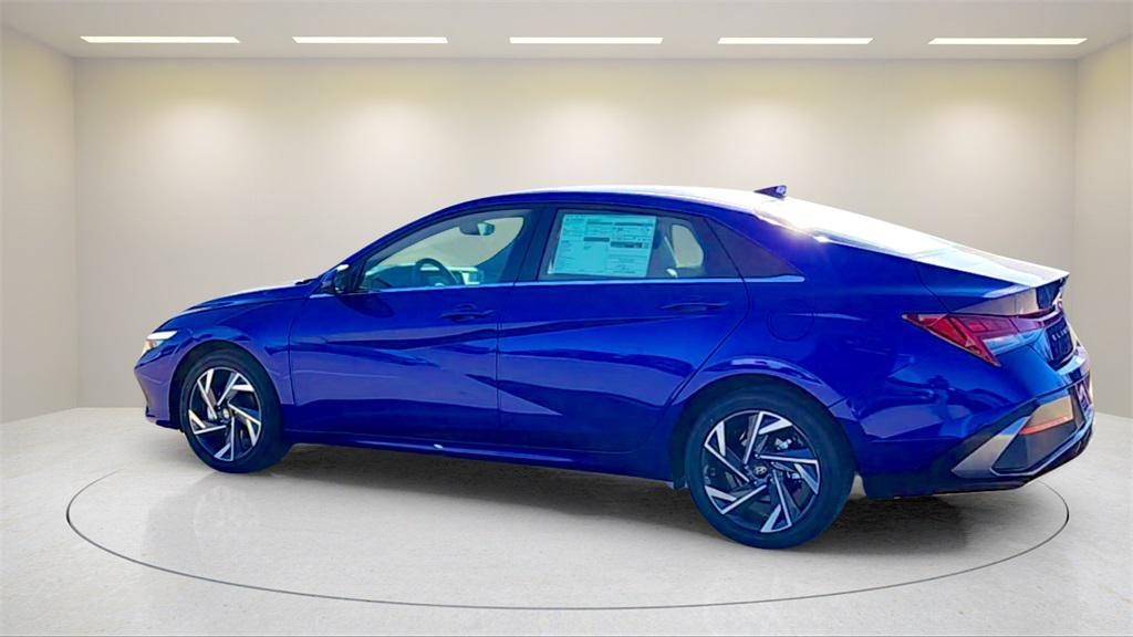 new 2025 Hyundai Elantra car, priced at $26,102