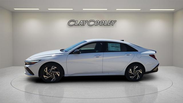 new 2025 Hyundai Elantra car, priced at $25,035