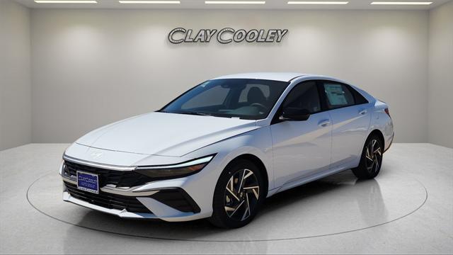 new 2025 Hyundai Elantra car, priced at $25,035