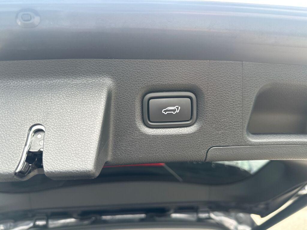 used 2022 Hyundai Santa Fe car, priced at $24,750
