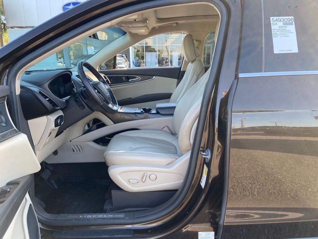 used 2020 Lincoln Nautilus car, priced at $24,500